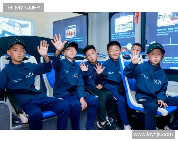 少年足球特色学校培养未来足球明星的梦想与实践之路